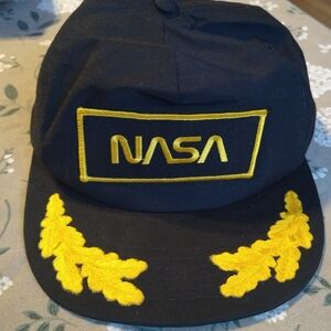Vintage 80s Cap Hat Black NASA Patch Gold Laurel Leaves Snapback